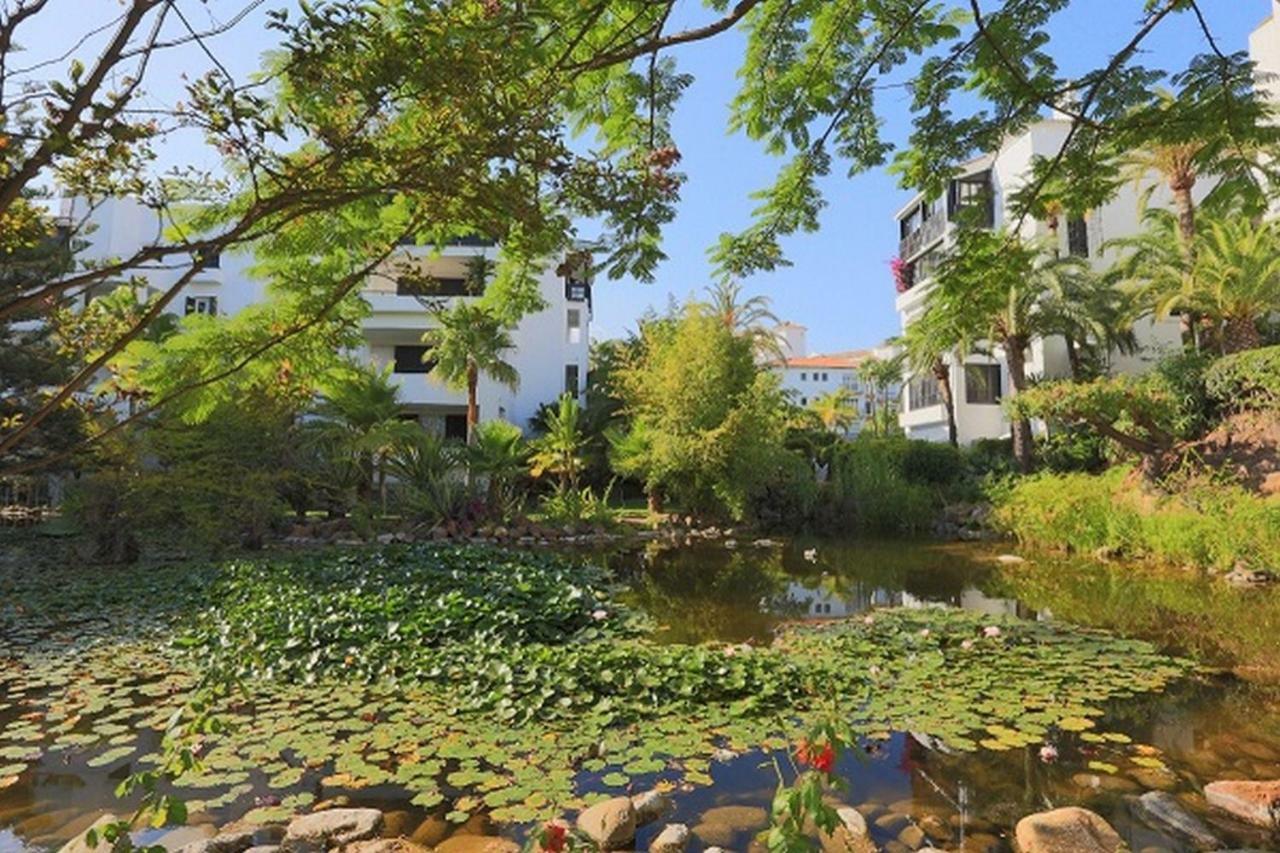Jardines De Las Golondrinas Marbella Bagian luar foto