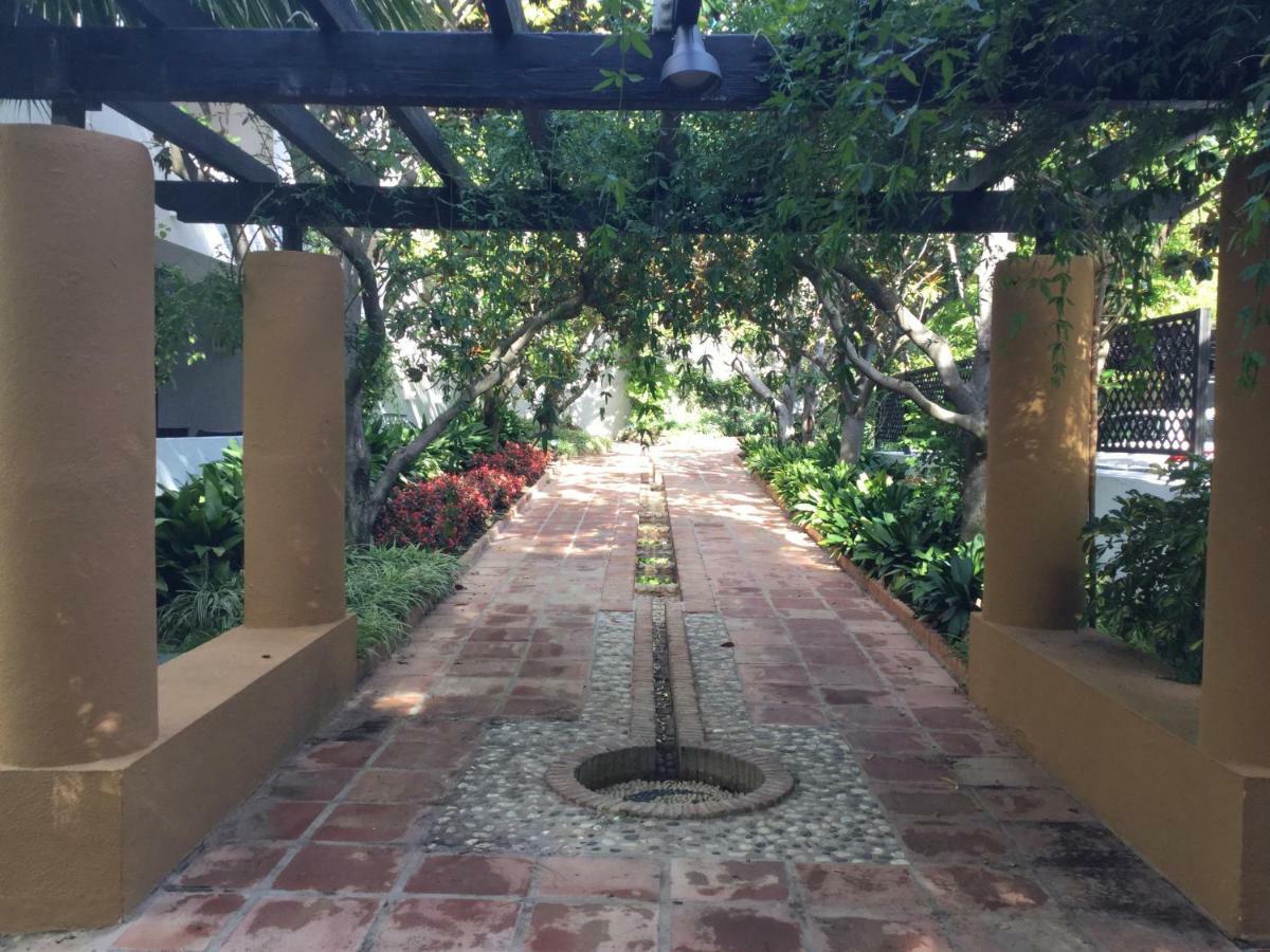 Jardines De Las Golondrinas Marbella Bagian luar foto